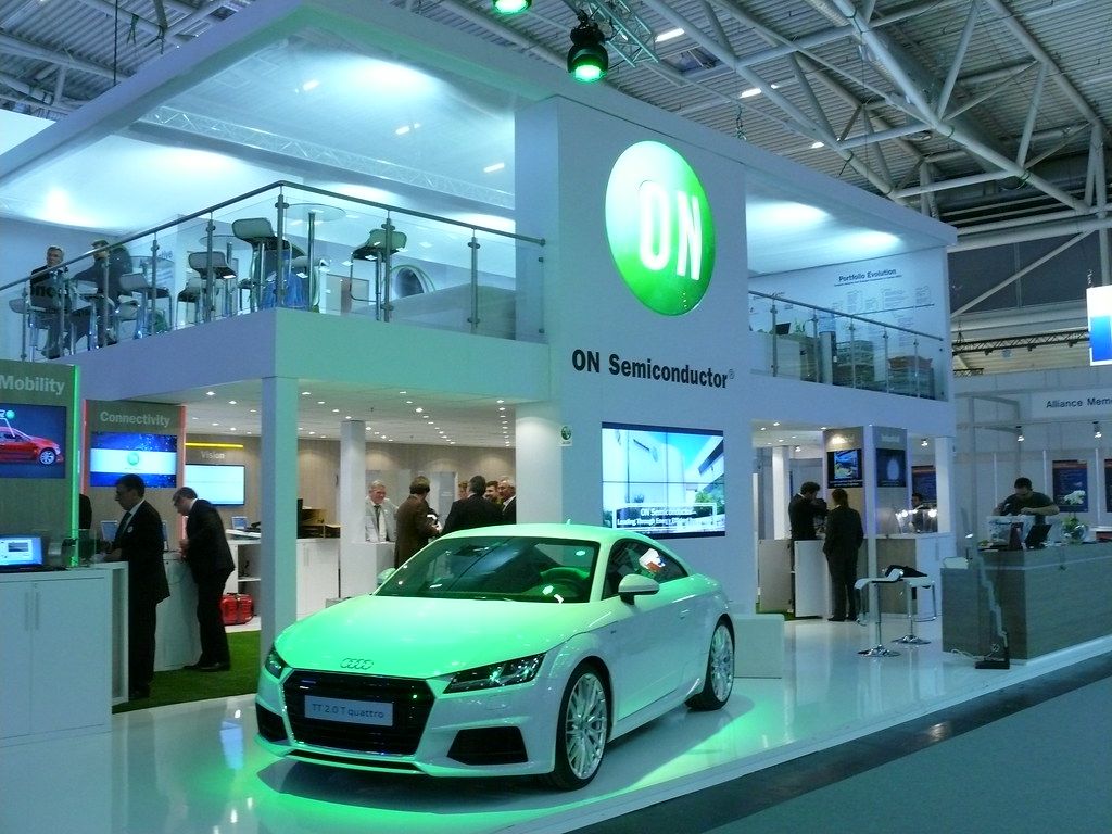 Growth in ON’s auto revenue segment is projected to accelerate from minimal growth this year to 11% by 2025, reaching $4.85 billion.