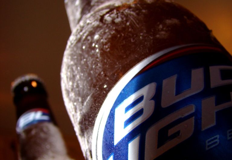 Following the earnings report, Barclays and Citi cut their price targets on AB InBev shares.