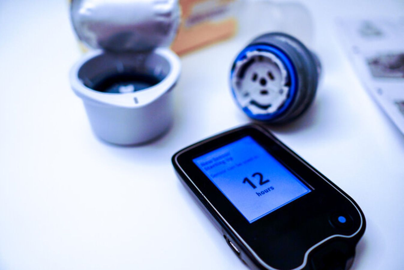 Dexcom announced a third-quarter beat and said its chief commercial commercial officer is said to retire by year-end.