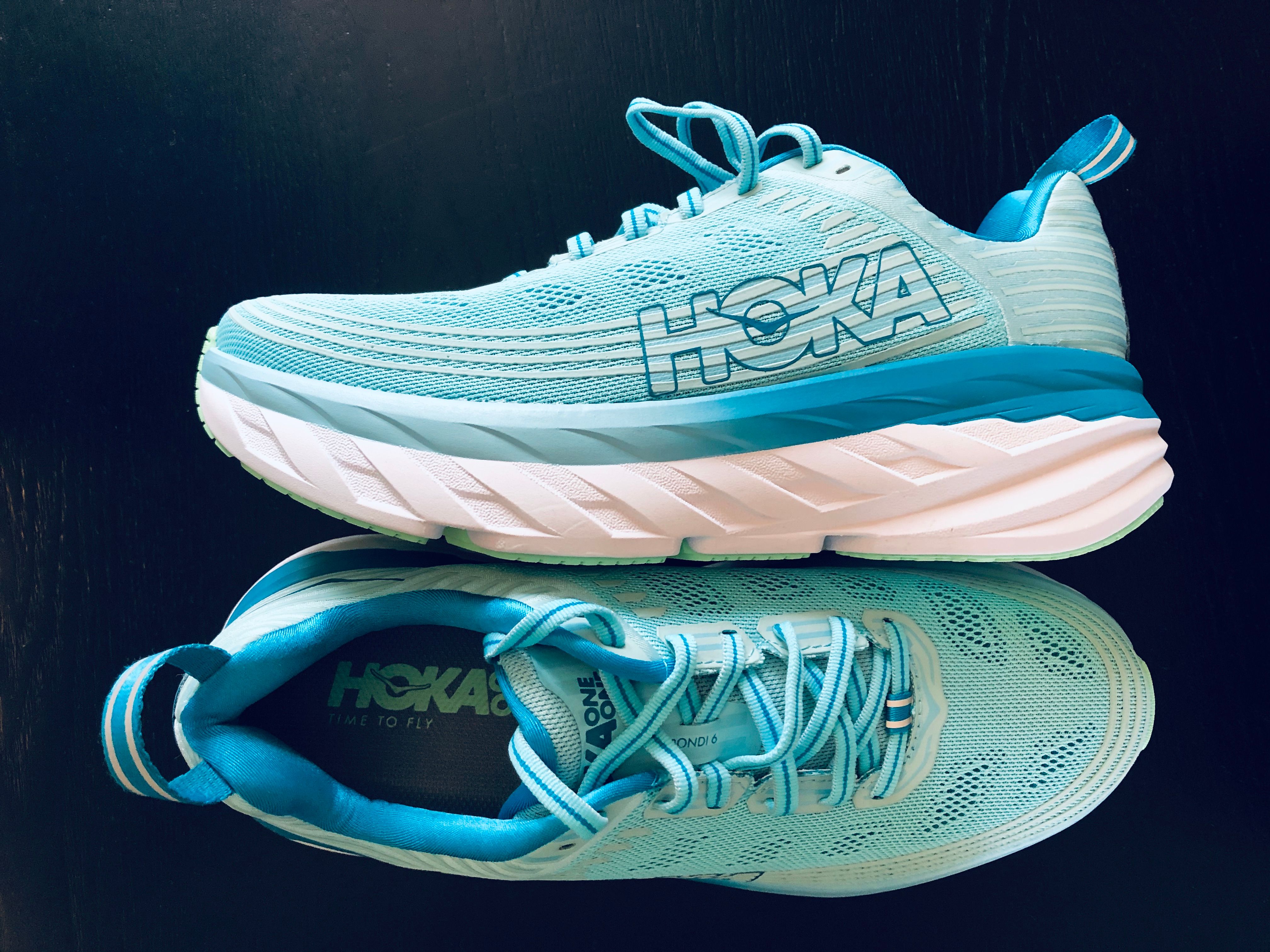 This growth was largely fueled by a 35% jump in sales for Deckers’ Hoka brand, which reached $571 million, while UGG sales rose 13% to $690 million. 
