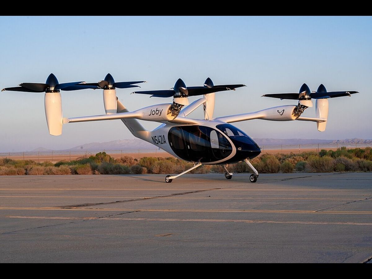 Joby said the gross proceeds from the offering, before considering underwriting discounts and commissions and other offering expenses, are expected to be $202 million | Image Source: Wikimedia Commons 