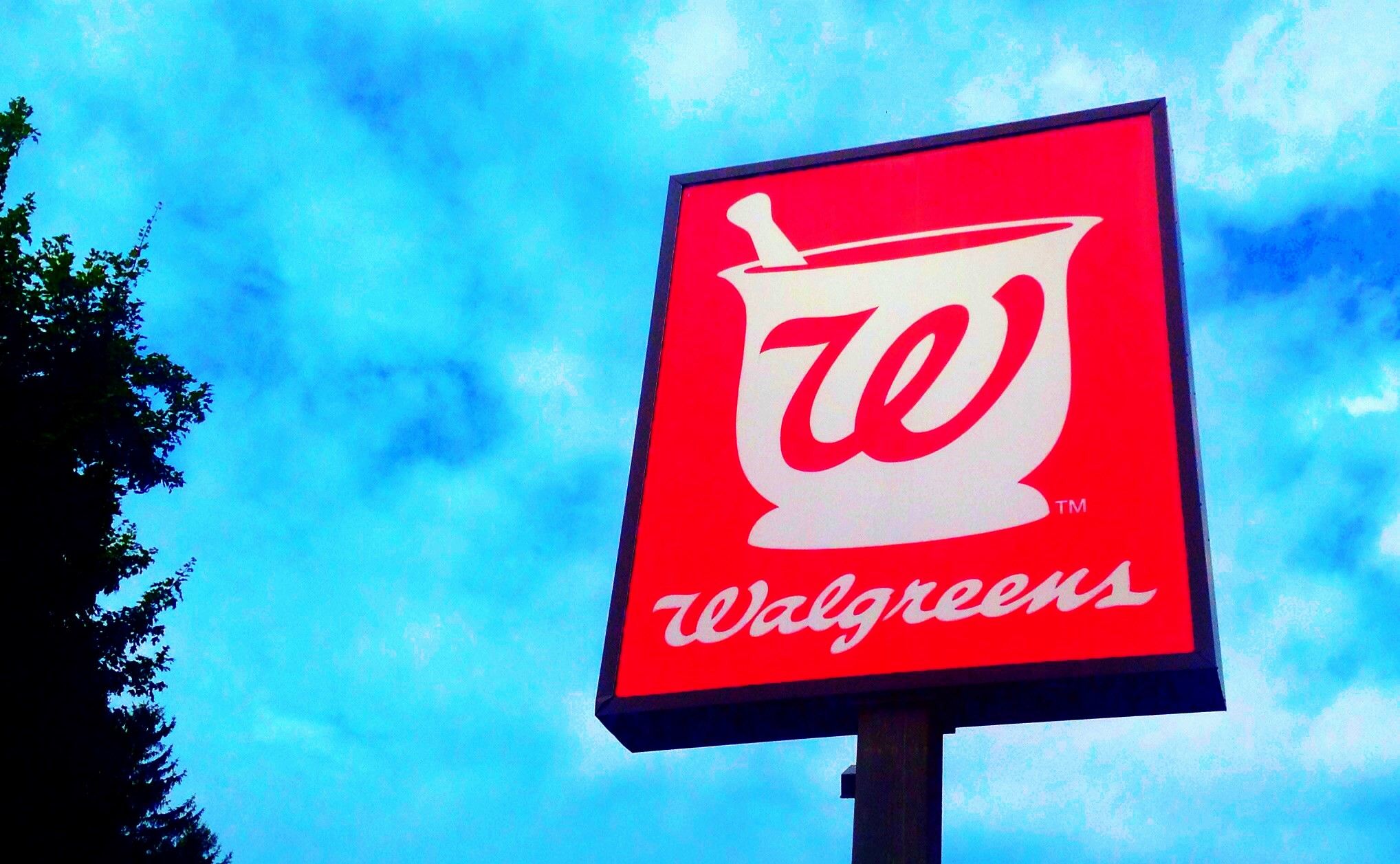 Walgreens announced a three-year “footprint optimization program” targeting approximately 1,200 store closures.