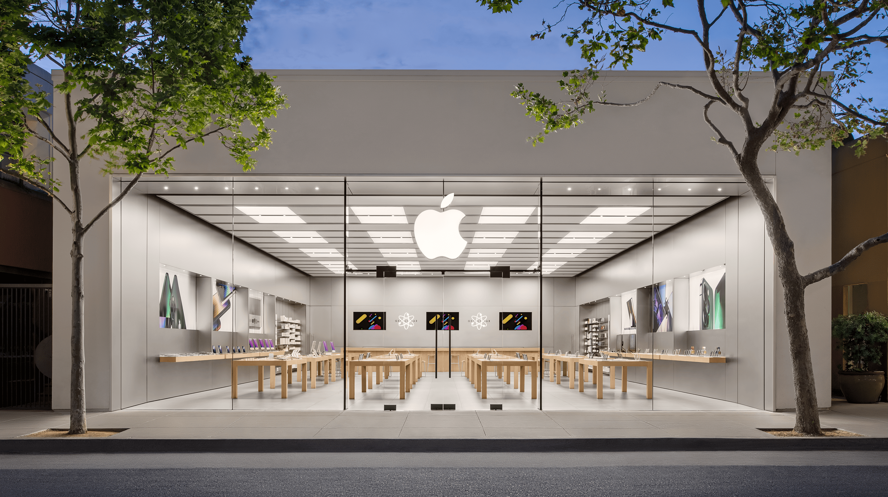 Apple's store on 4th street | Source: Apple