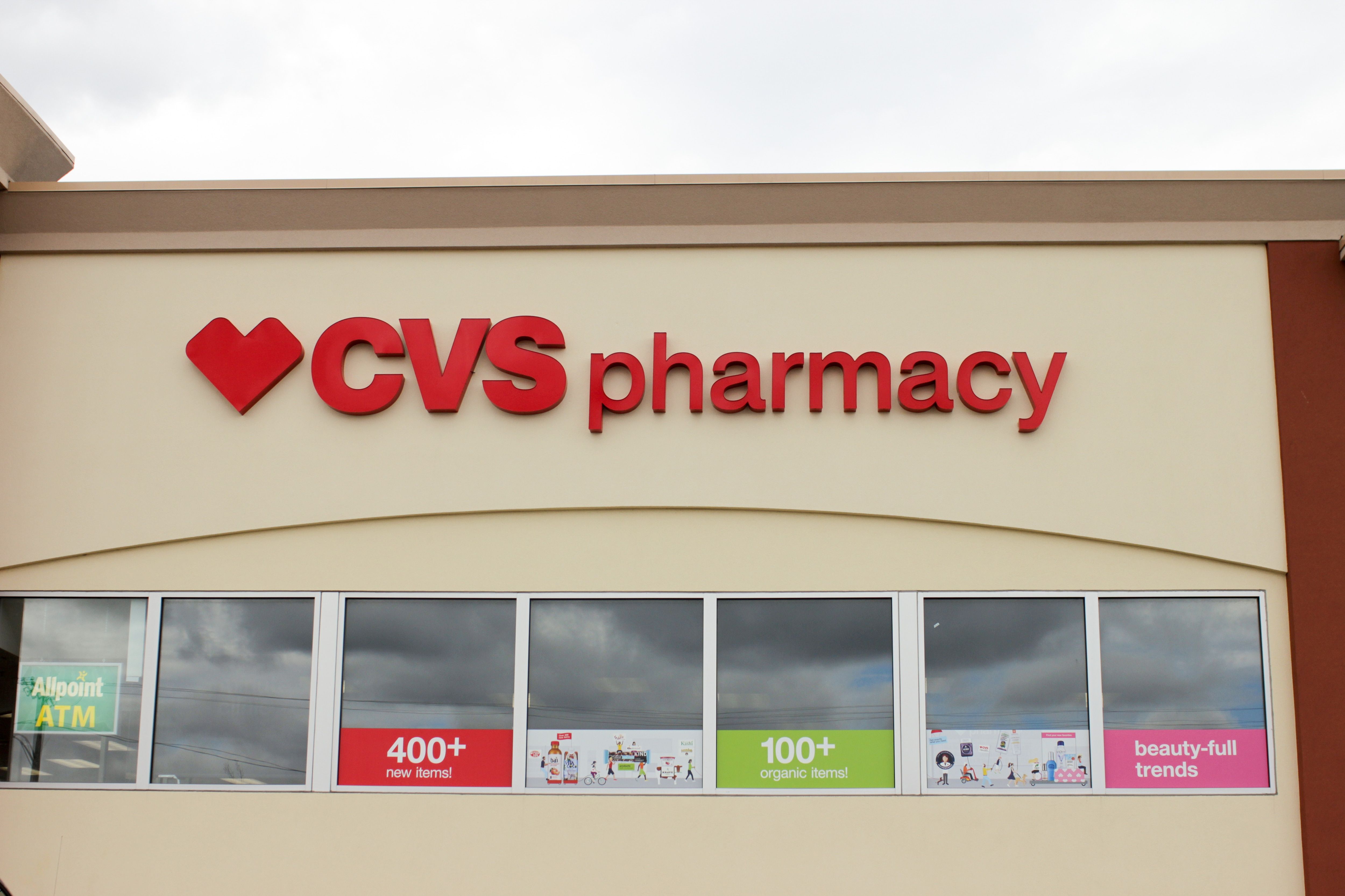 CVS Health managed to beat analyst expectations on earnings but revenue fell short of estimates.