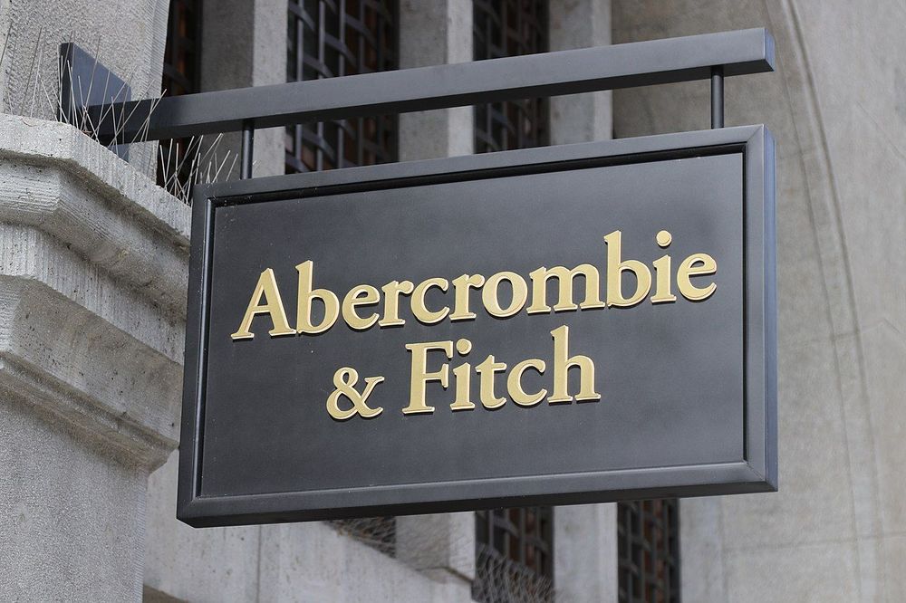 Abercrombie & Fitch store in Munich, Germany. | Source: Wikimedia Commons