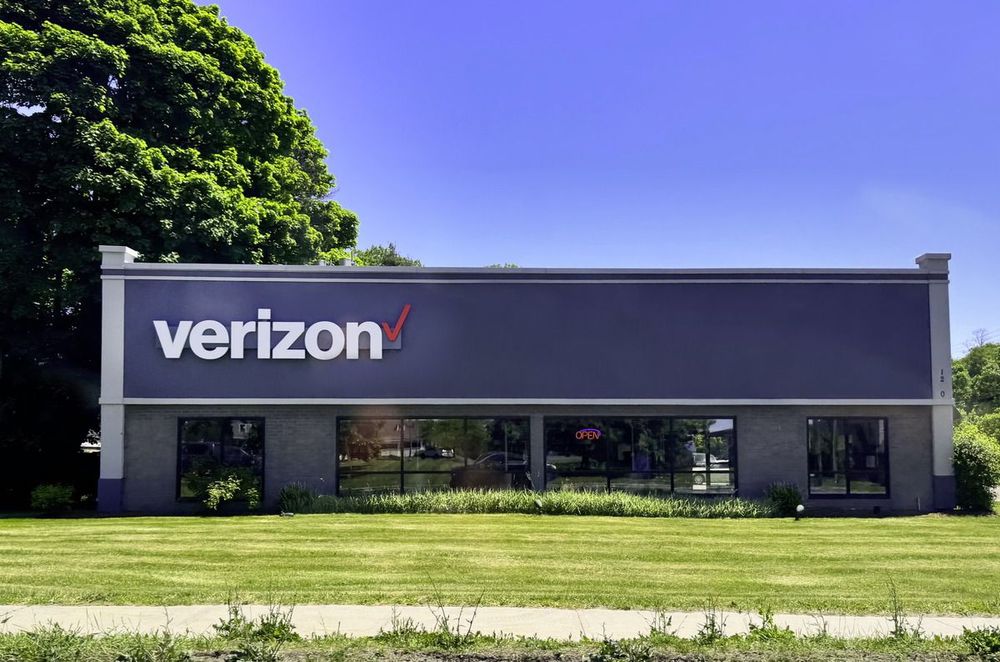 Verizon retail store in Burlington, Vermont | Source: Wikimedia Commons