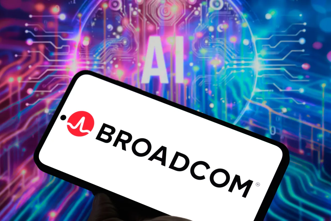Broadcom Stock Jumps After Hours As Strong Q4 And Surging AI Chip Demand  Drive Upbeat Outlook