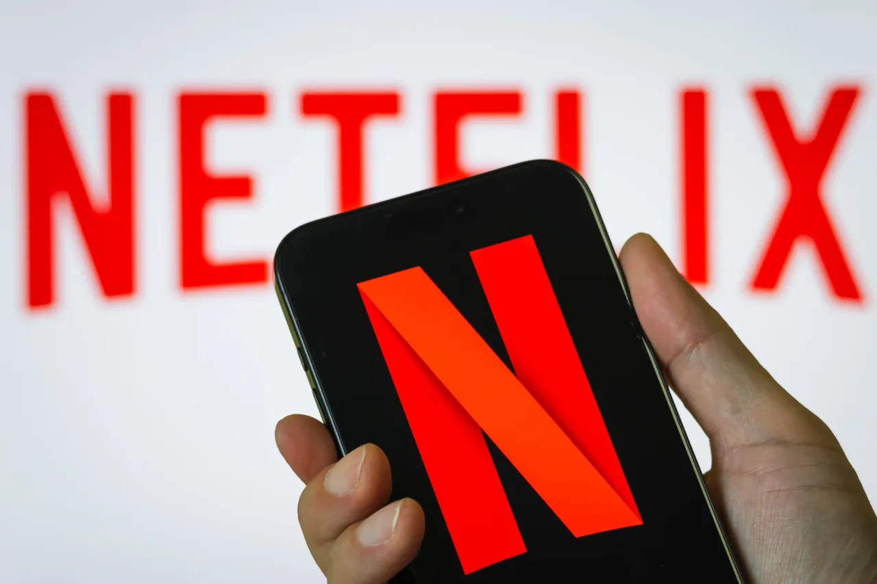 Netflix Stock Downgraded As Warner Bros. Acquisition Sparks Caution