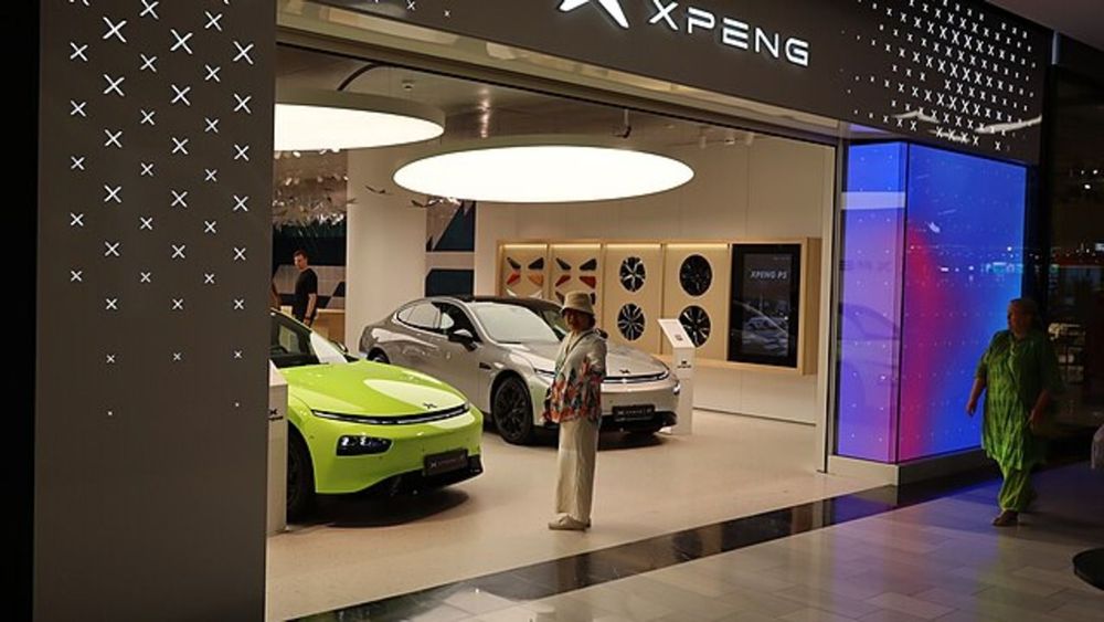 While Xpeng’s U.S.-listed stock (XPEV) has risen 98% so far in 2025, Li Auto’s U.S.-listed stock (LI) climbed 5.6% over the same period. | Photo Courtesy of Getty Images