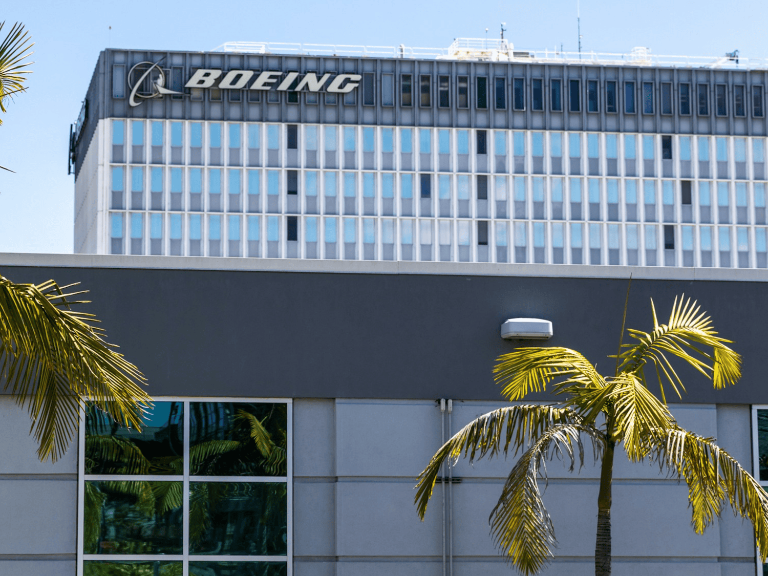 Boeing Defense, Space & Security in El Segundo, California | Source: Unsplash